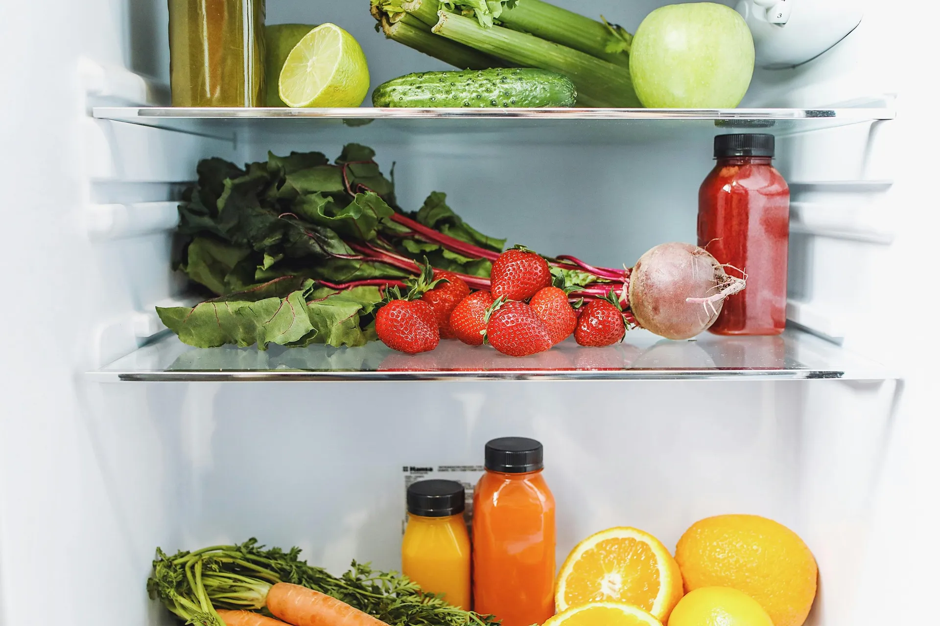 Cleaning of fridge